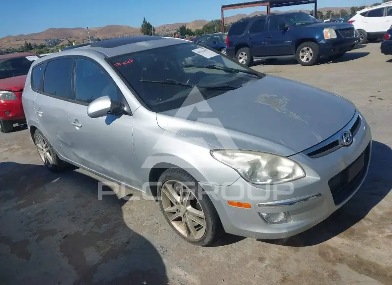 2009 Hyundai Elantra photo