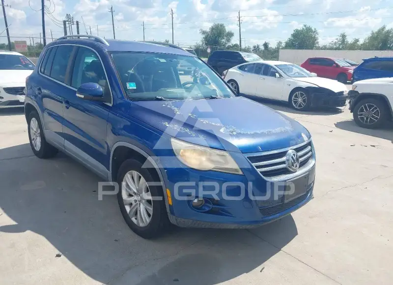 2009 Volkswagen Tiguan photo