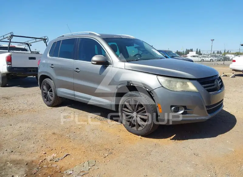 2009 Volkswagen Tiguan photo