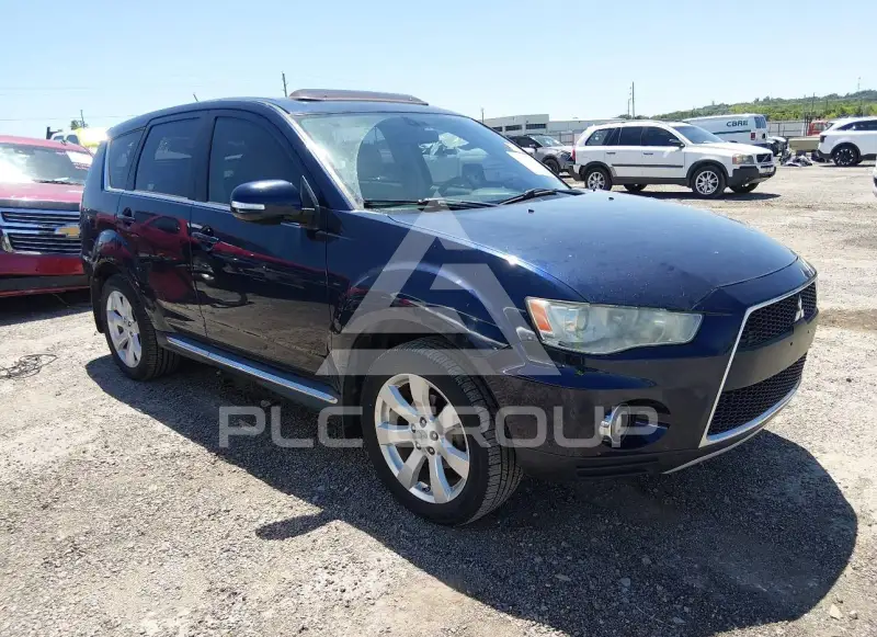 2010 Mitsubishi OUTLANDER photo