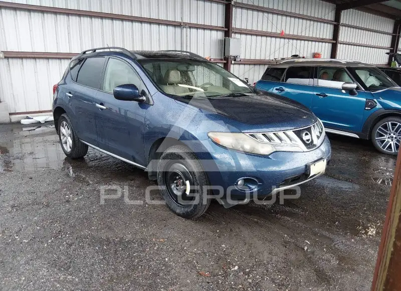 2010 Nissan MURANO photo