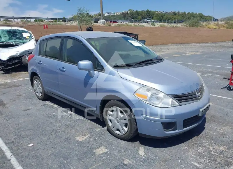 2010 Nissan VERSA photo