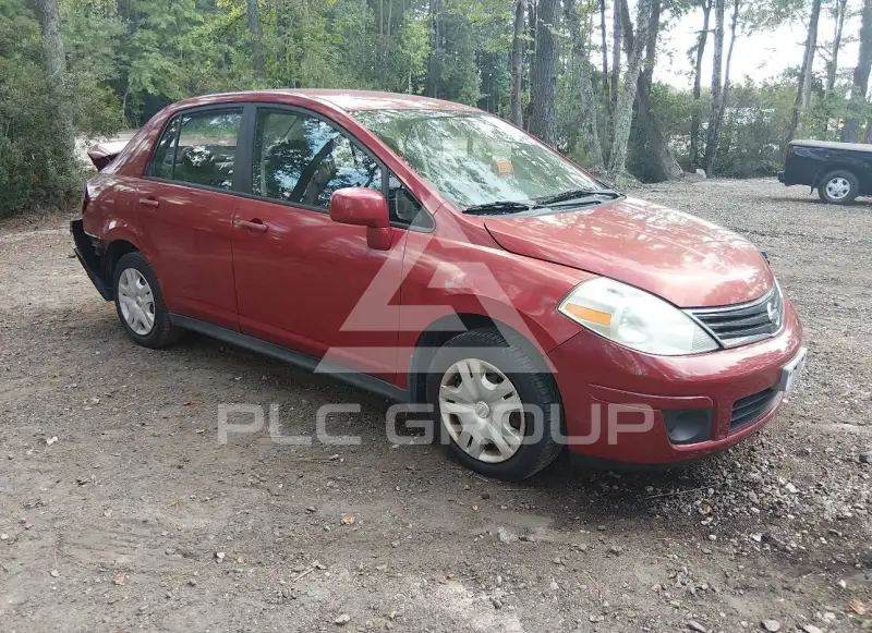 2010 Nissan VERSA photo