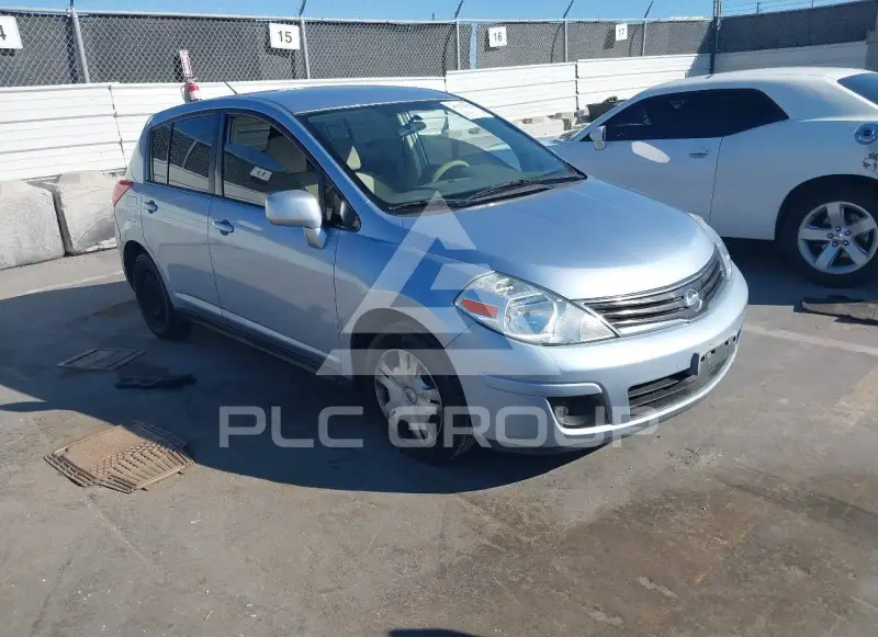 2010 Nissan VERSA фото