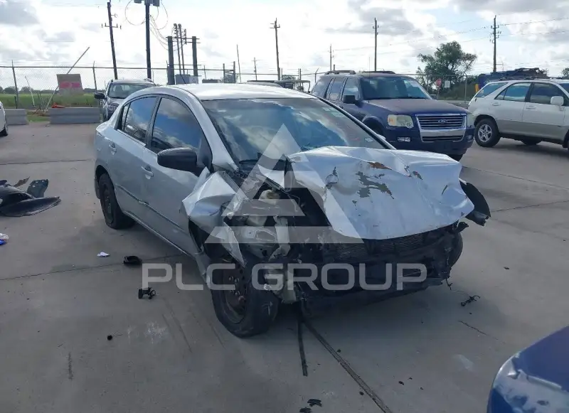 2010 Nissan SENTRA фото
