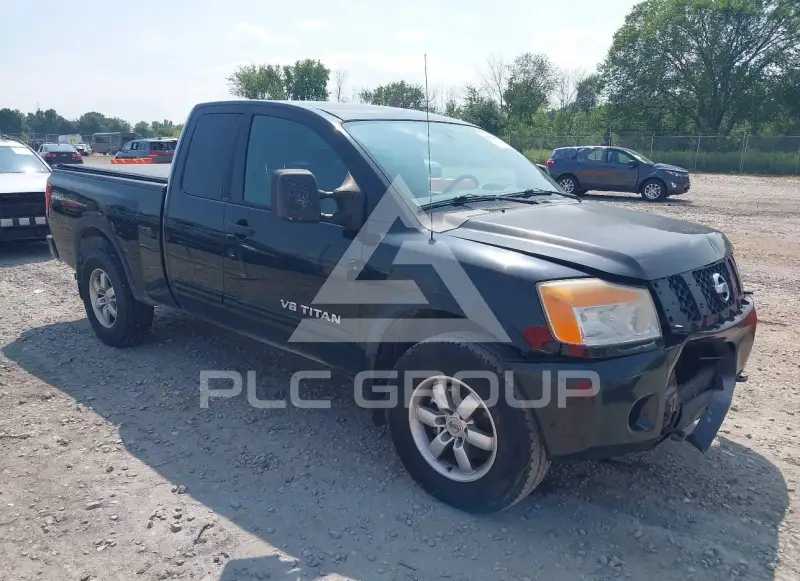 2010 Nissan TITAN photo