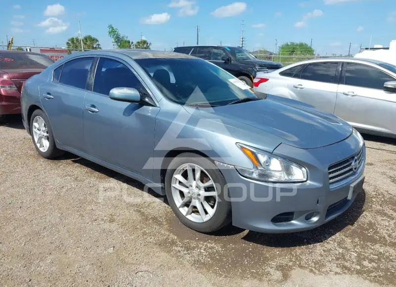 2010 Nissan MAXIMA фото