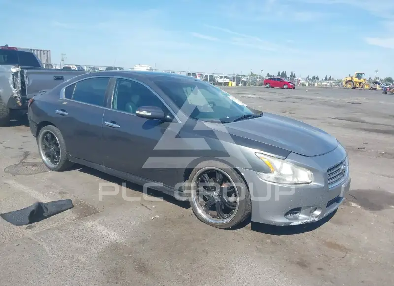 2010 Nissan MAXIMA фото