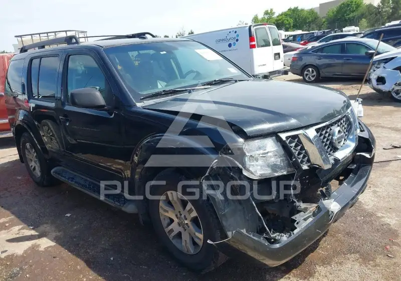 2010 Nissan PATHFINDER photo
