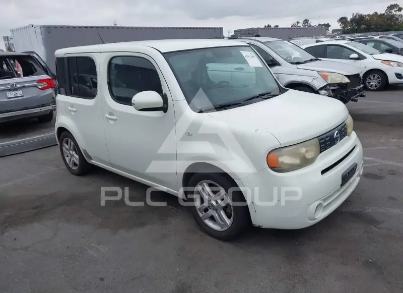 2010 Nissan Cube фото