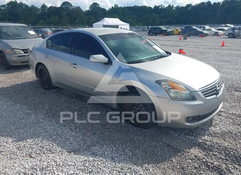 2010 Nissan ALTIMA фото
