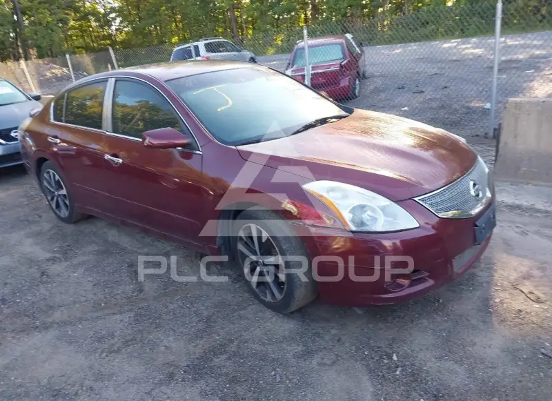 2010 Nissan ALTIMA фото