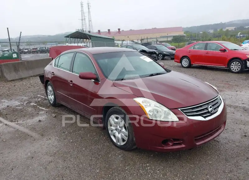 2010 Nissan ALTIMA фото