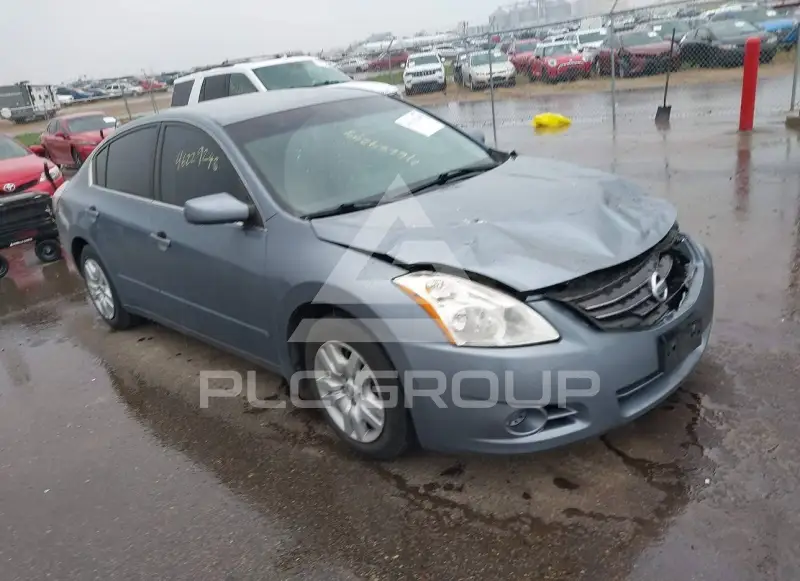 2010 Nissan ALTIMA photo