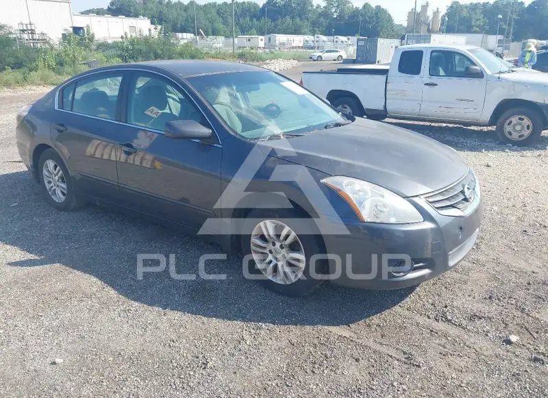 2010 Nissan ALTIMA фото