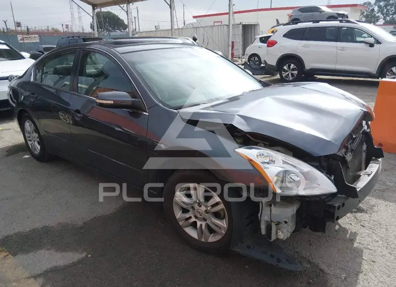 2010 Nissan ALTIMA photo