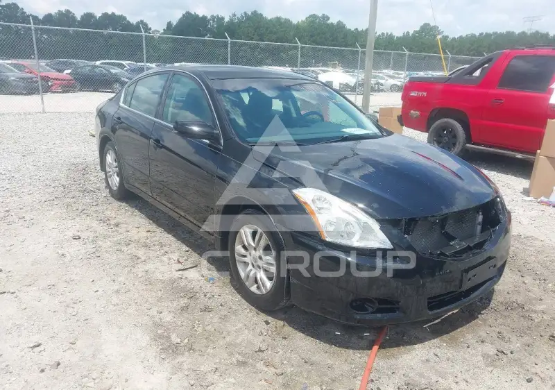 2010 Nissan ALTIMA photo