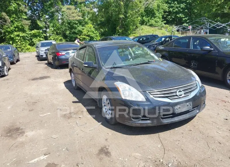2010 Nissan ALTIMA фото