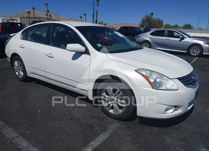 2010 Nissan ALTIMA photo