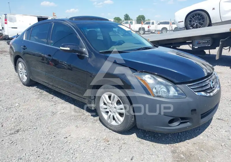 2010 Nissan ALTIMA фото