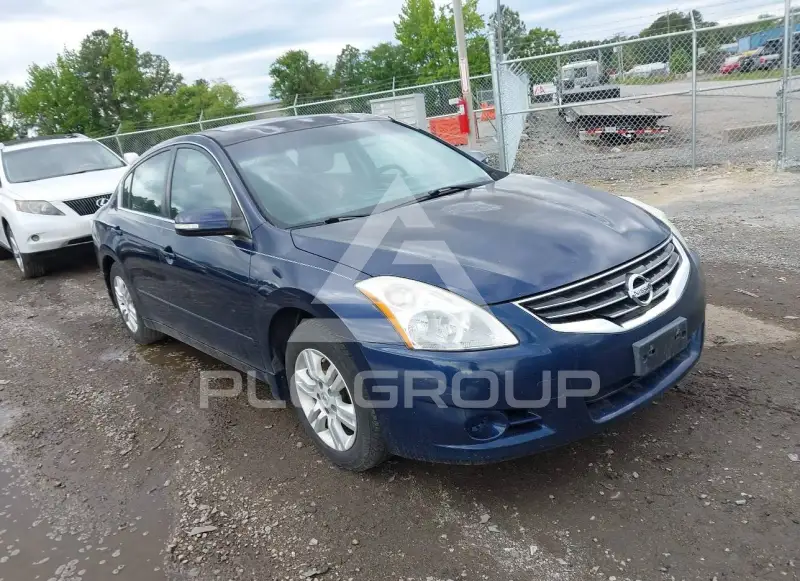 2010 Nissan ALTIMA фото