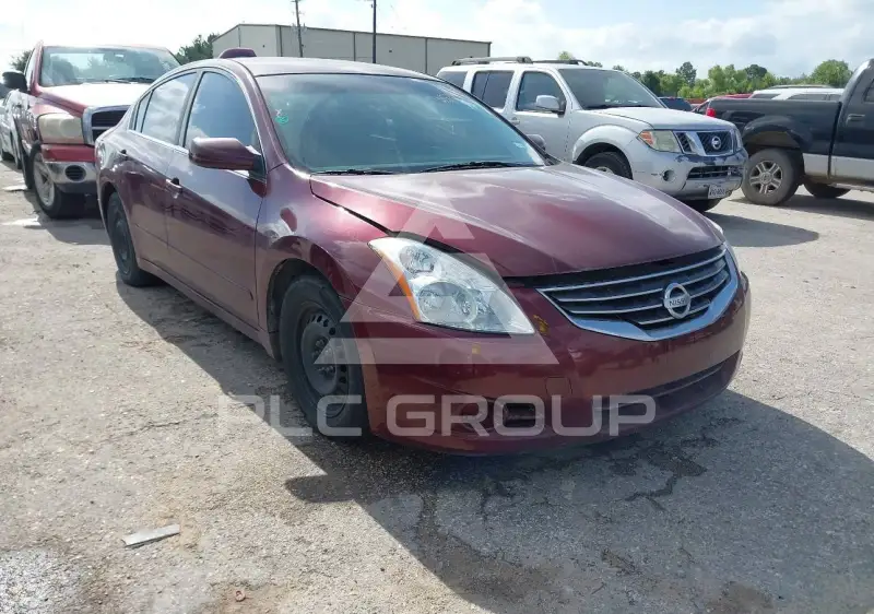 2010 Nissan ALTIMA photo