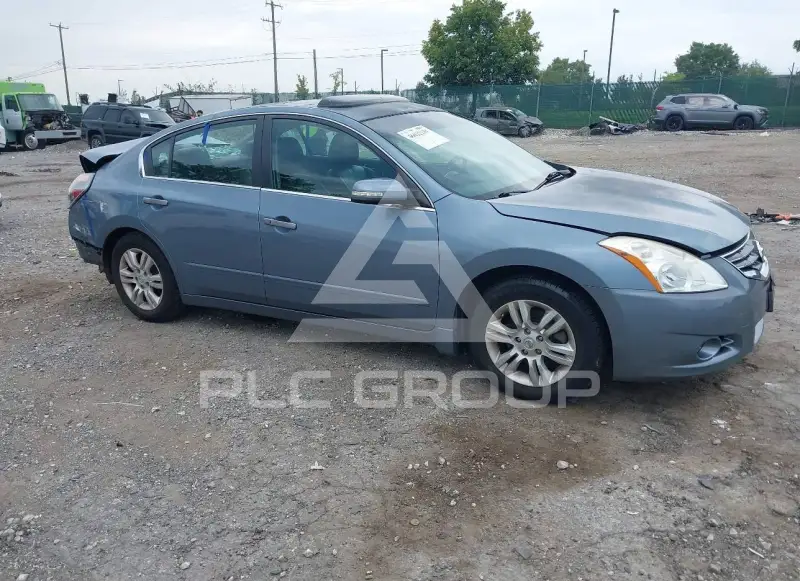 2010 Nissan ALTIMA фото