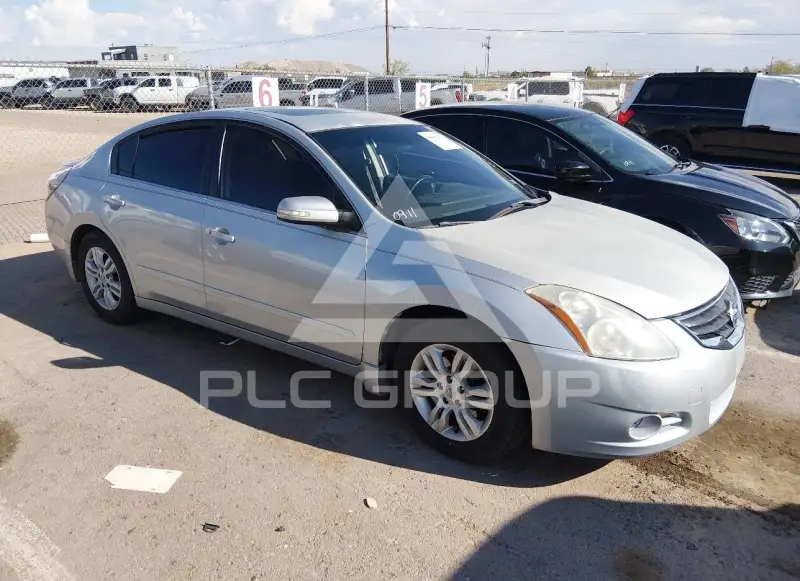 2010 Nissan ALTIMA photo