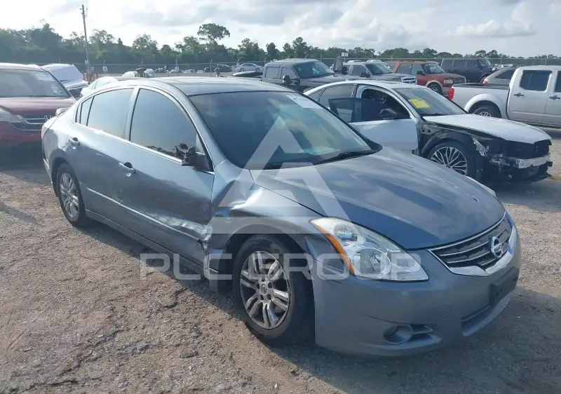 2010 Nissan ALTIMA фото