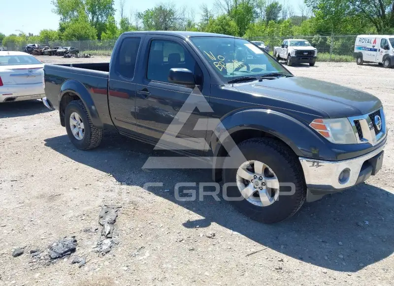 2010 Nissan FRONTIER photo
