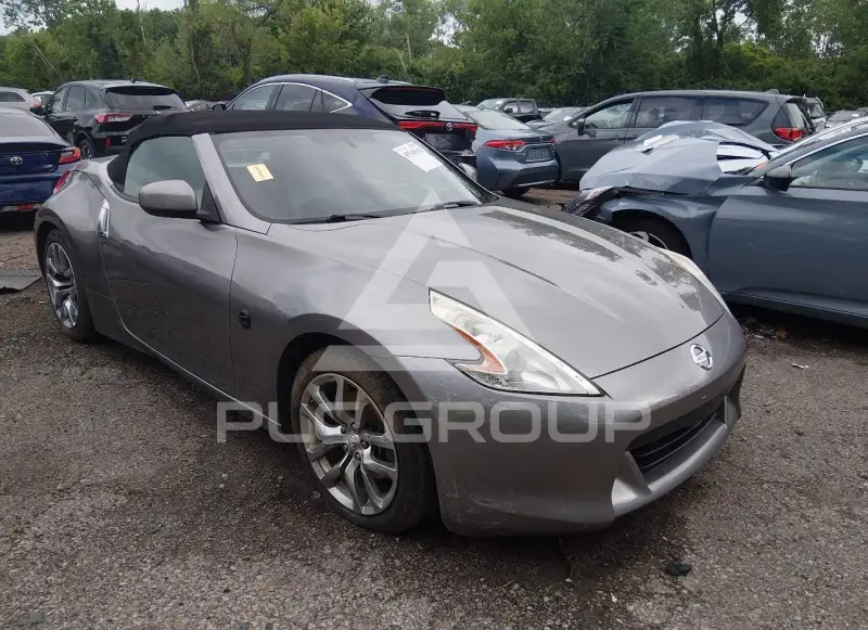 2010 Nissan 370Z фото