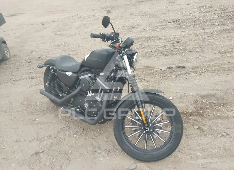 2010 Harley-Davidson XL883 фото