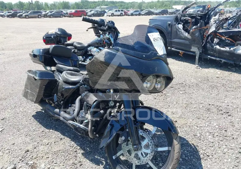 2010 Harley-Davidson FLTRX фото