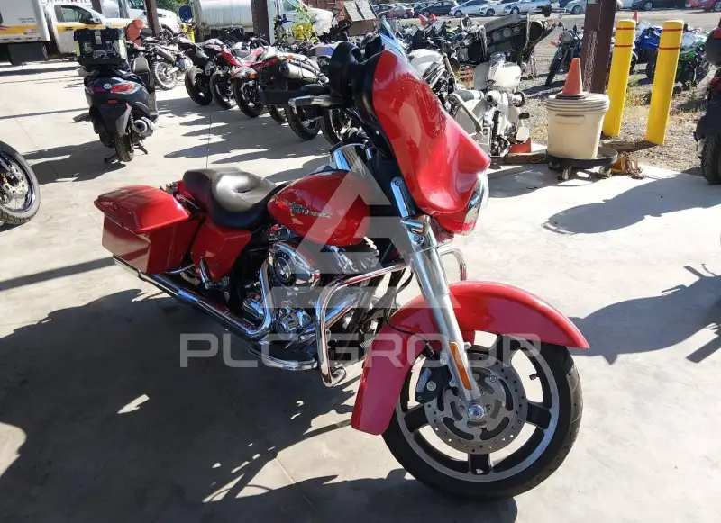 2010 Harley-Davidson FLHX фото