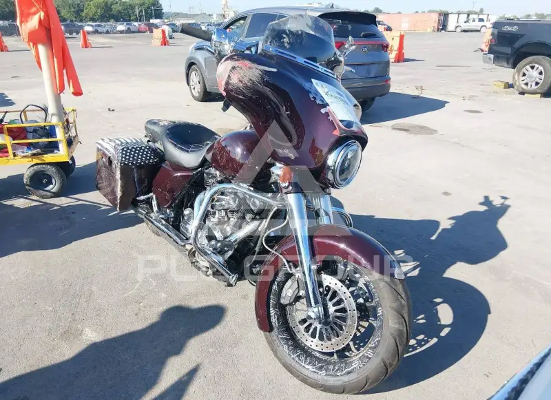 2010 Harley-Davidson FLHX фото