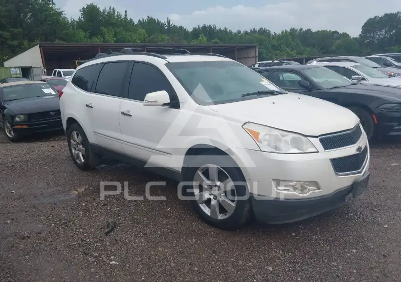 2010 Chevrolet TRAVERSE фото