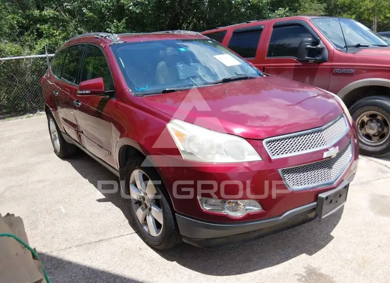 2010 Chevrolet TRAVERSE фото