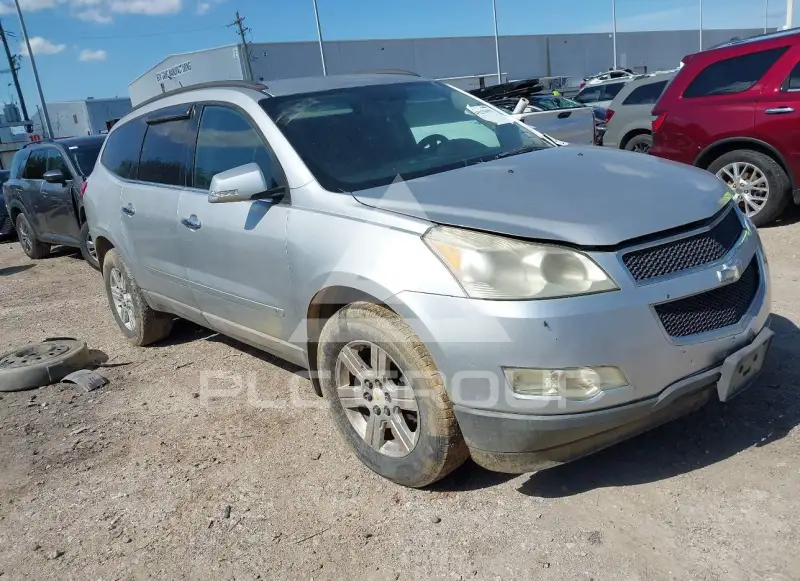 2010 Chevrolet TRAVERSE фото