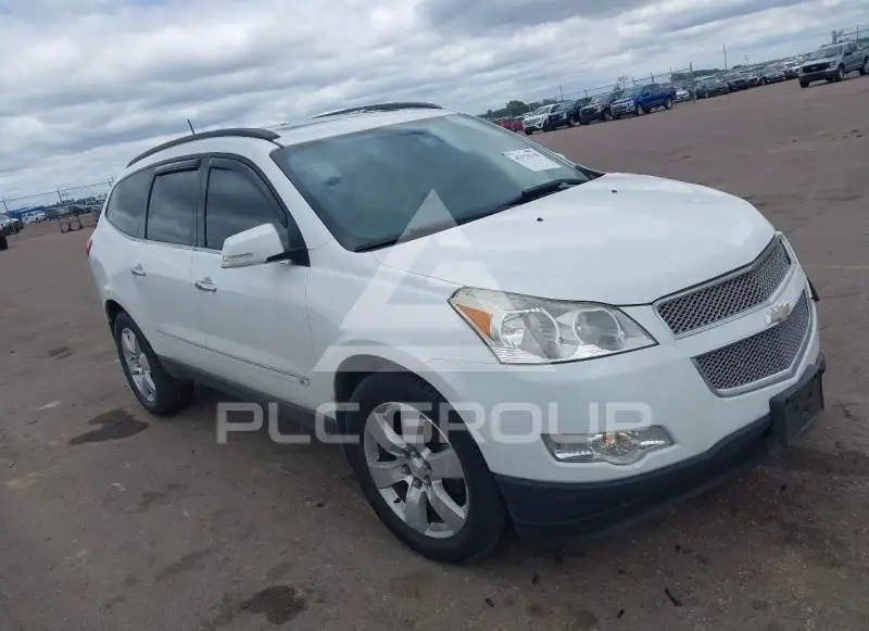 2010 Chevrolet TRAVERSE фото
