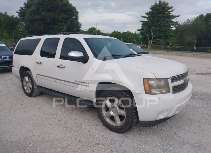 2010 Chevrolet Suburan photo