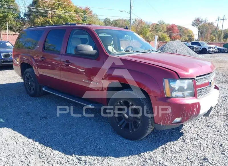2010 Chevrolet Suburan photo