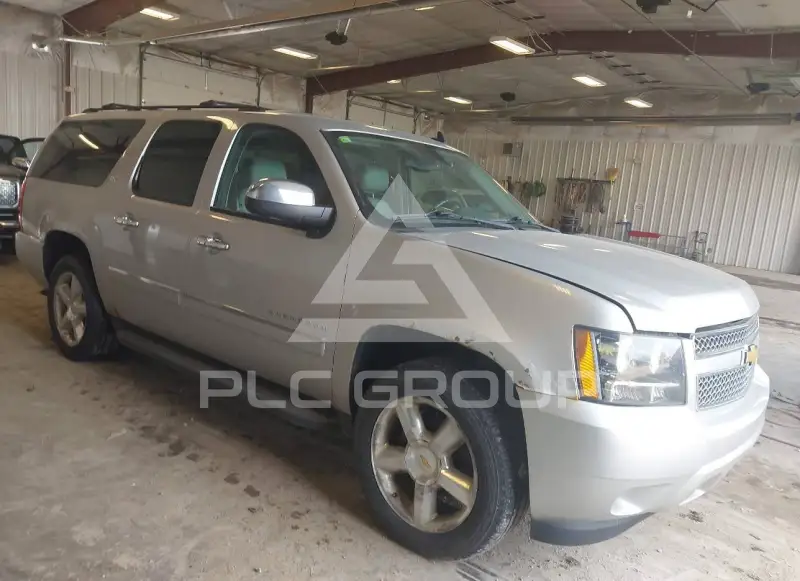 2010 Chevrolet Suburan фото