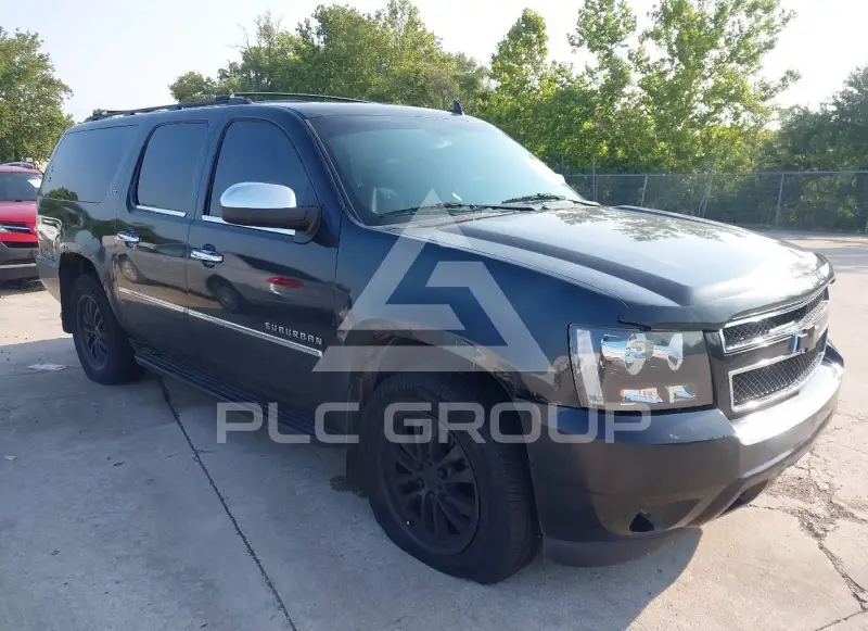 2010 Chevrolet Suburan фото
