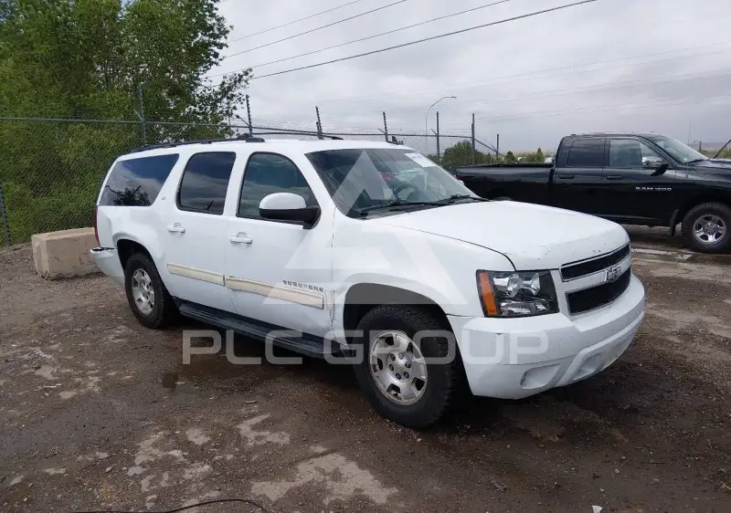 2010 Chevrolet Suburan photo