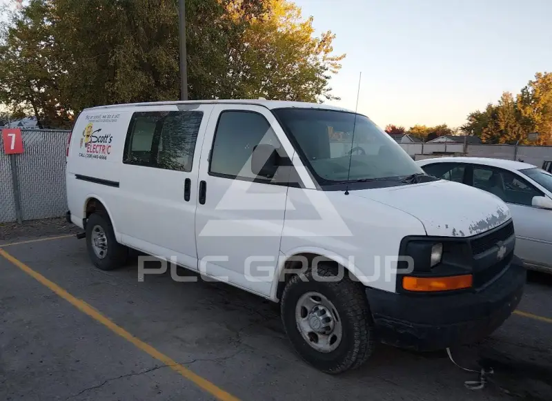 2010 Chevrolet Express фото