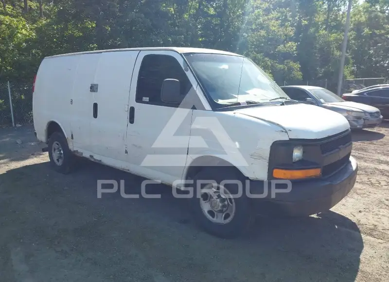 2010 Chevrolet Express фото
