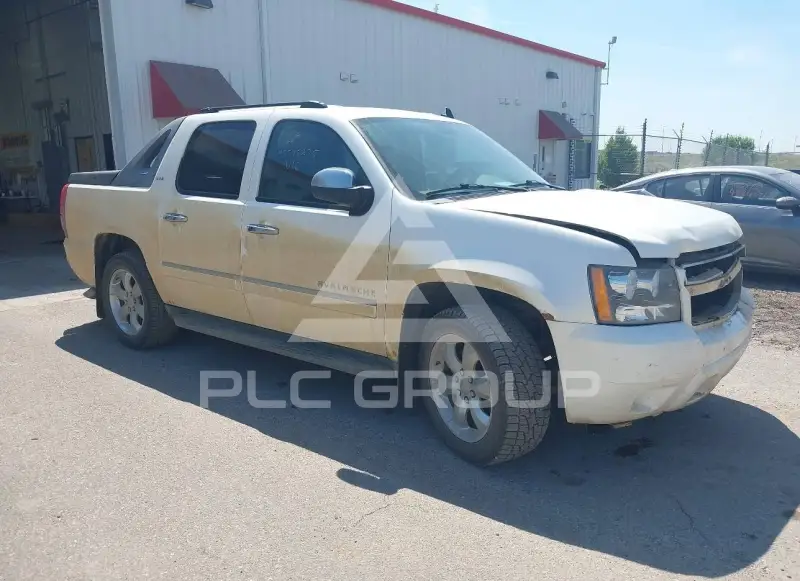 2010 Chevrolet Avalanche фото