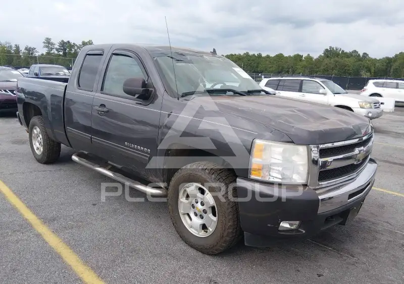 2010 Chevrolet Silverado photo