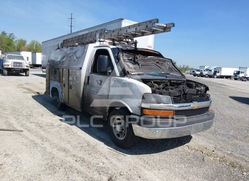 2010 Chevrolet Express фото