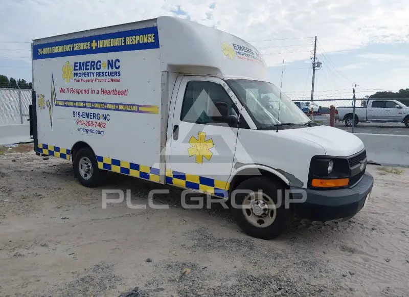 2010 Chevrolet Express фото